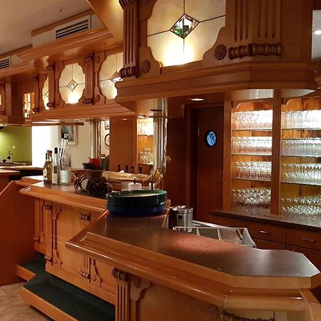 Hotel Landhaus Feyen Grossefehn Экстерьер фото